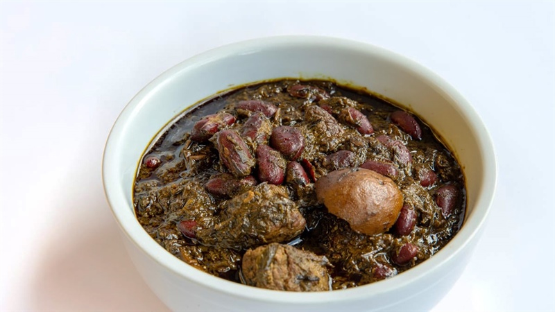 طرز تهیه خورشت قورمه سبزی در زودپز – جا افتاده، سریع و آسان