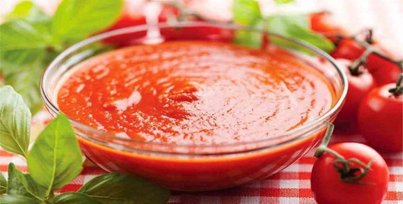 طرز تهیه سس گوجه فرنگی خانگی حرفه‌ای به سه روش