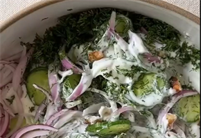 طرز تهیه عصرانه با ماست و گردو