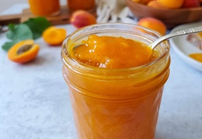طرز تهیه مارمالاد زردآلو؛ دستور مرحله به مرحله