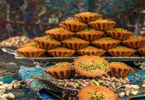 طرز تهیه کیک یزدی با ماست بازاری در خانه با پف عالی