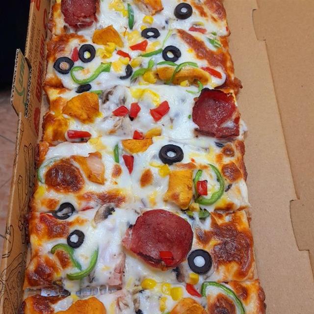 نیم متری ویژه هایلا