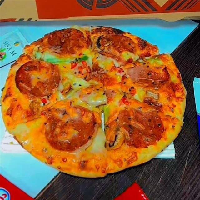 پیتزای ۲نفره پپرونی