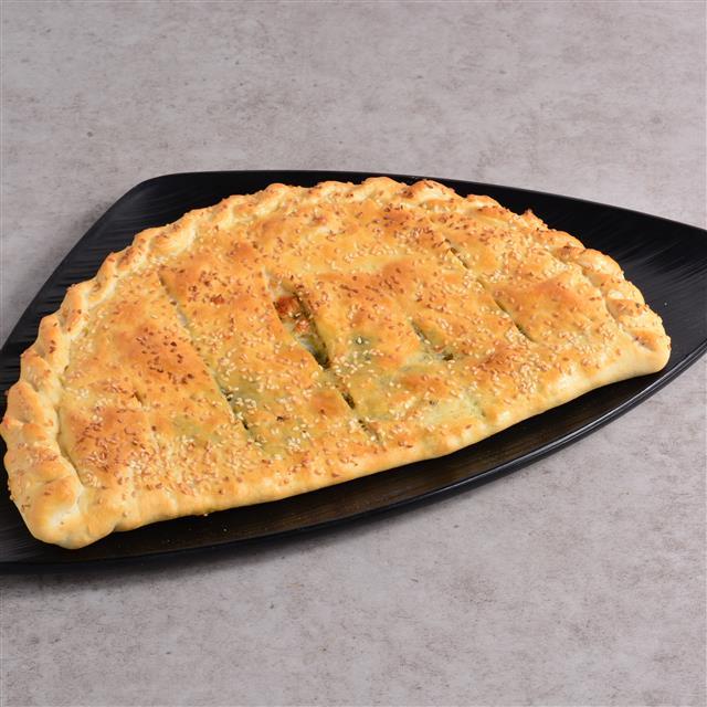 نان سیر کالزونه