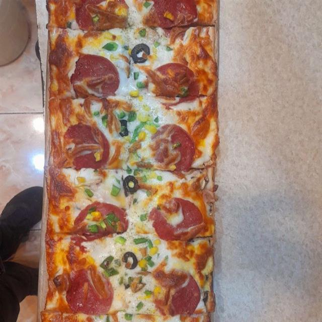 نیم متری پپرونی