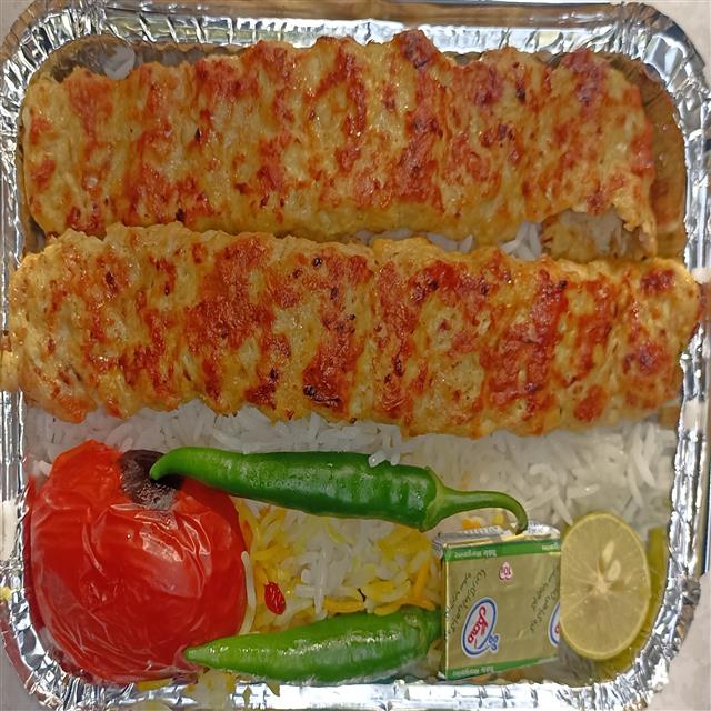 جوجه کوبیده مخصوص 2 سیخه