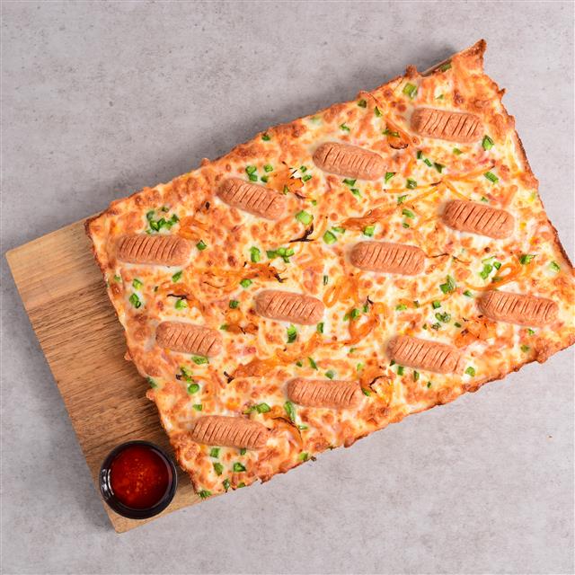 پیتزا کارنوو ایتالیایی