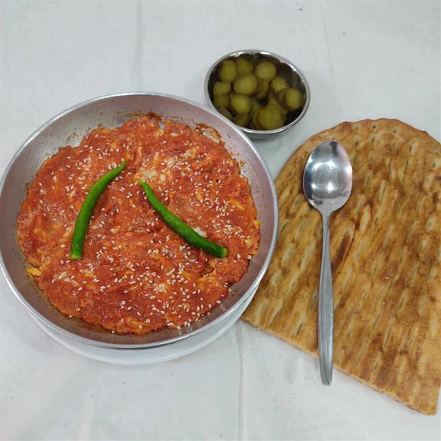 املت فلفلی