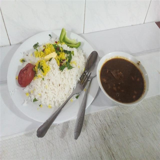 چلو قورمه سبزی