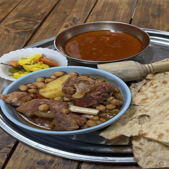 آبگوشت مخصوص ماهیچه (دو نفره)