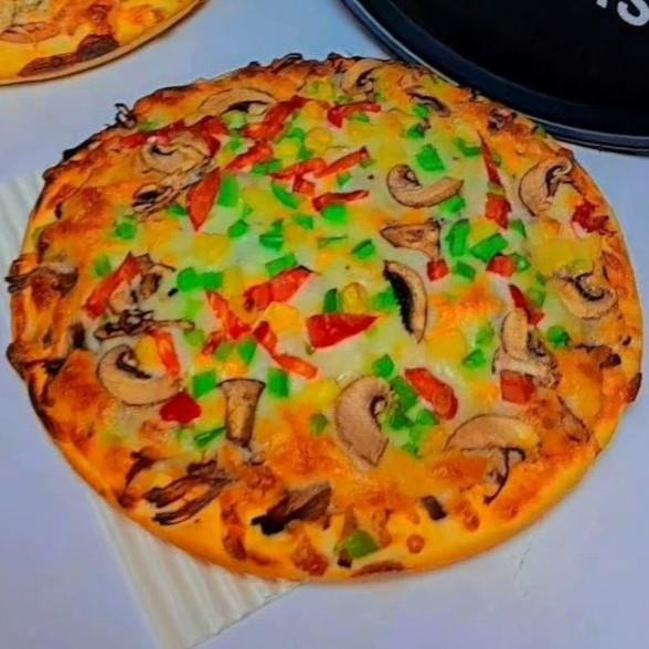 پیتزای ۲نفره قارچ مرغ وژامبون گوشت