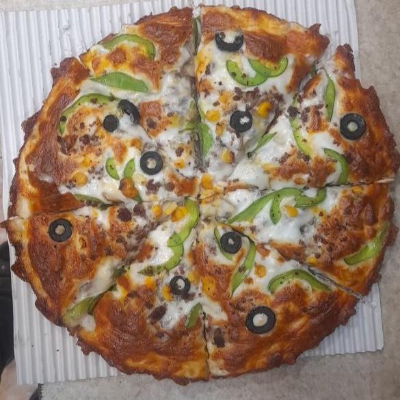 پیتزا قارچ و گوشت