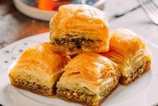 قنادی